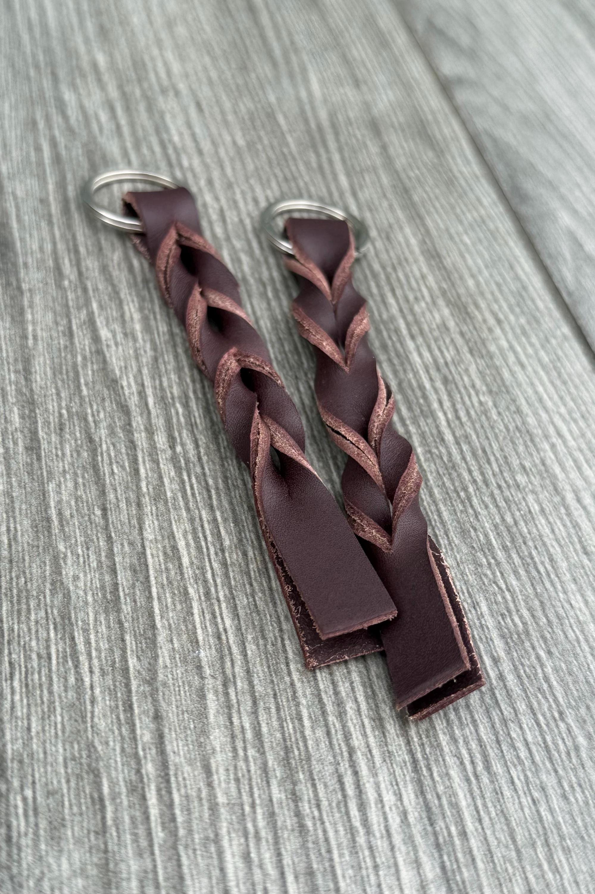 Braided Leather Keychain: Vegetable Tanned Twist Keyfob